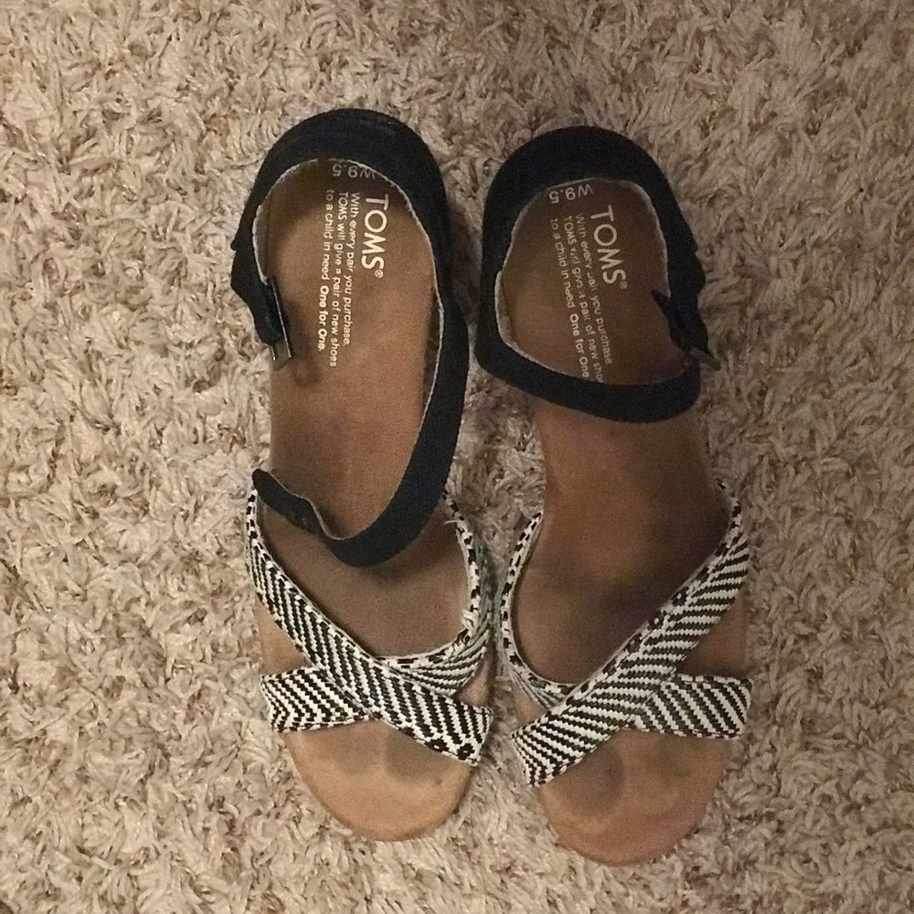 Toms Wedges - Picture 5 of 5